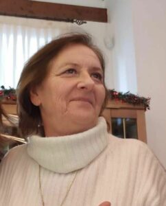 Primo piano della maestra Cristina Cantone